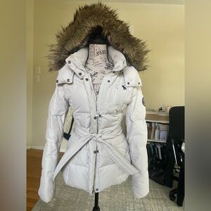 Y2K Abercrombie & Fitch White Puffer Jacket with Fur Hood